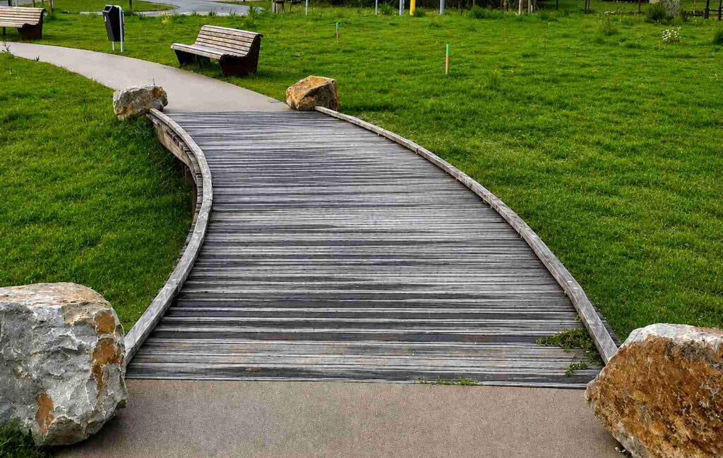 Loopbrug park Bernhoven Ziekenhuis
